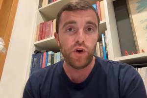 羅馬諾：老佛爺愛上了奧利塞，他相信奧利塞能將魔力帶回伯納烏