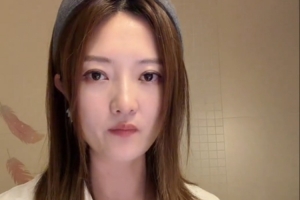 離譜！球館工作人員在女生投籃時設(shè)置障礙 導致后者腳踝韌帶撕裂