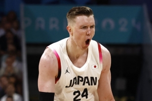10中9！楊鳴：中國隊下半場防守沒大問題 霍金森的個人能力太夸張