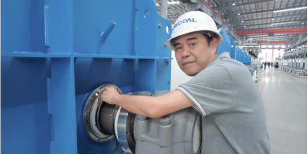 宏工人物丨從研究所副總到宏工機(jī)械設(shè)計工程師，閑不下來的機(jī)械設(shè)計探索人